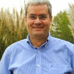 Rubén Bustamante, gerente general
